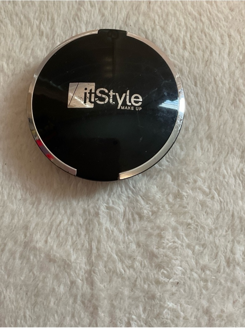 Black Makeup Setting Powder Compact - Smooth Matte Finish
